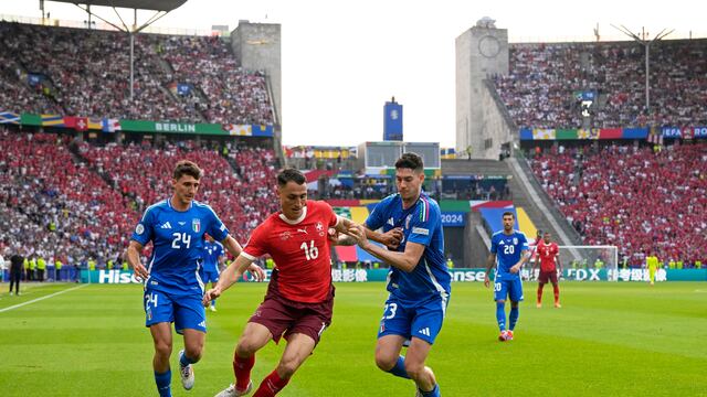 Suiza vs Italia en la Eurocopa 2024.