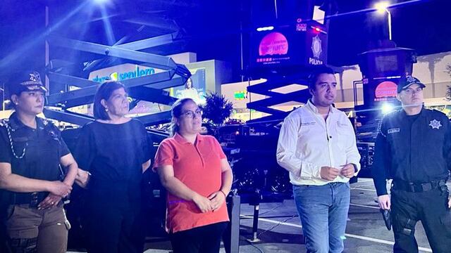 Jesús Nava Rivera entrega 17 torres de vigilancia