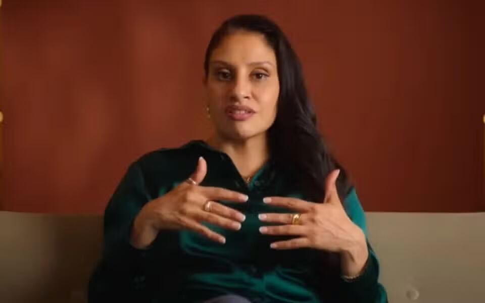 Kirat Assi, la mujer que inspiró Sweet Bobby de Netflix