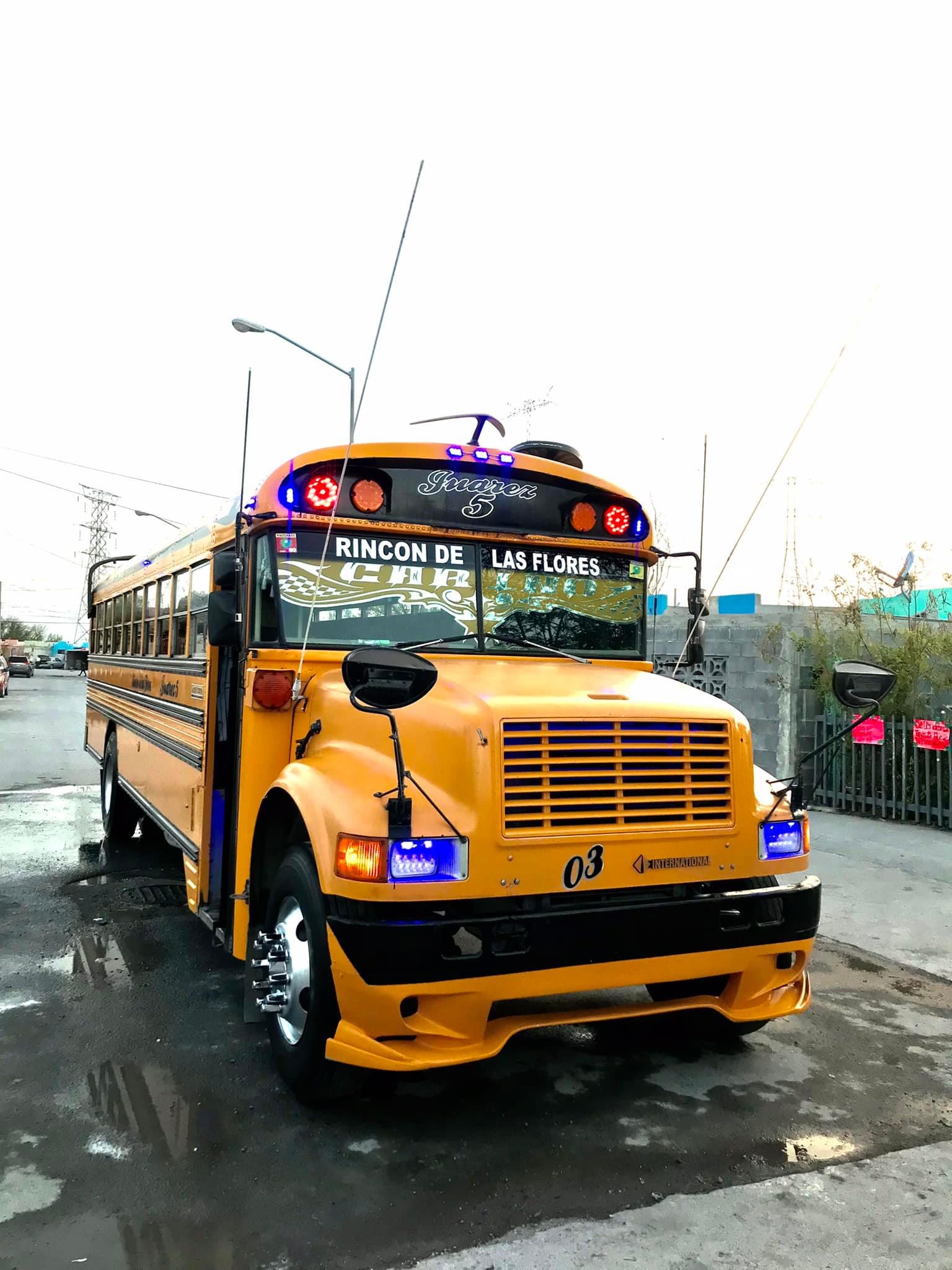 Chofer ofrece su camión como transporte seguro para mujeres de Reynosa