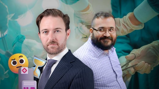 Caso Duarte: abogado responde tras aparecer en cama y niega evadir juicio