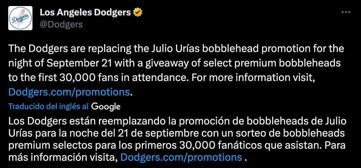 Dodgers reemplazan figura coleccionable de Julio Urías