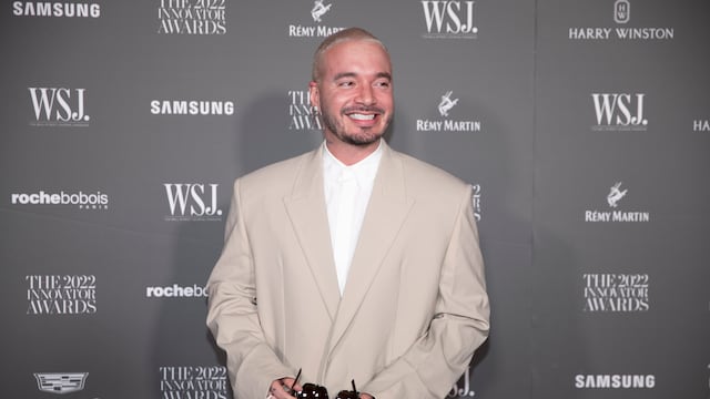 J Balvin asiste al WSJ.