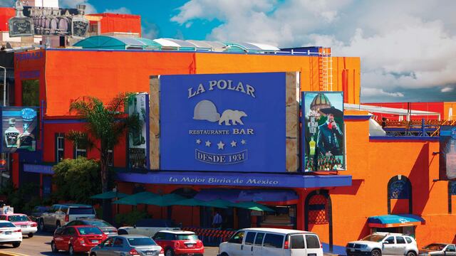 Meseros de La Polar golpearon a un cliente hasta matarlo