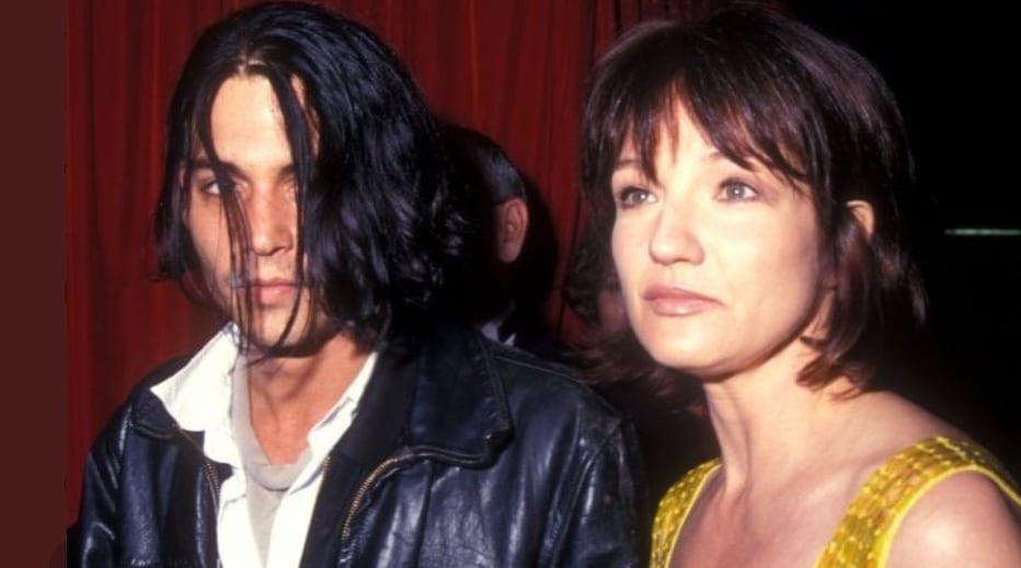 Ellen Barkin y Johnny Depp
