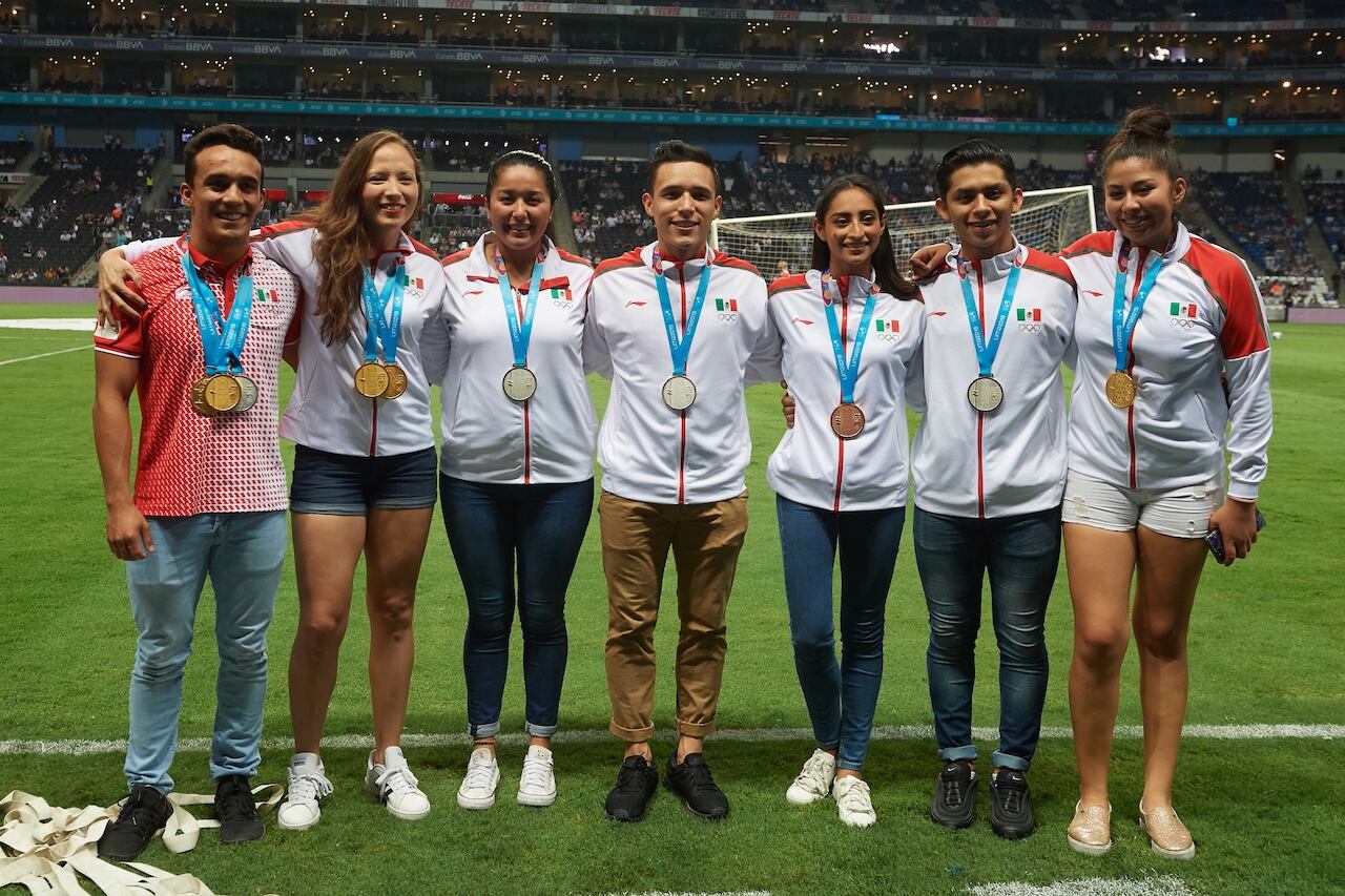 Algunos de los atletass que hicieron historia en Lima 2019 recibieron un homenaje