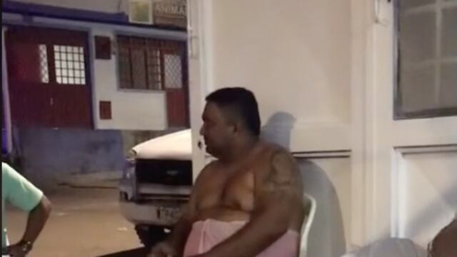 Recibe el Año Nuevo en toalla