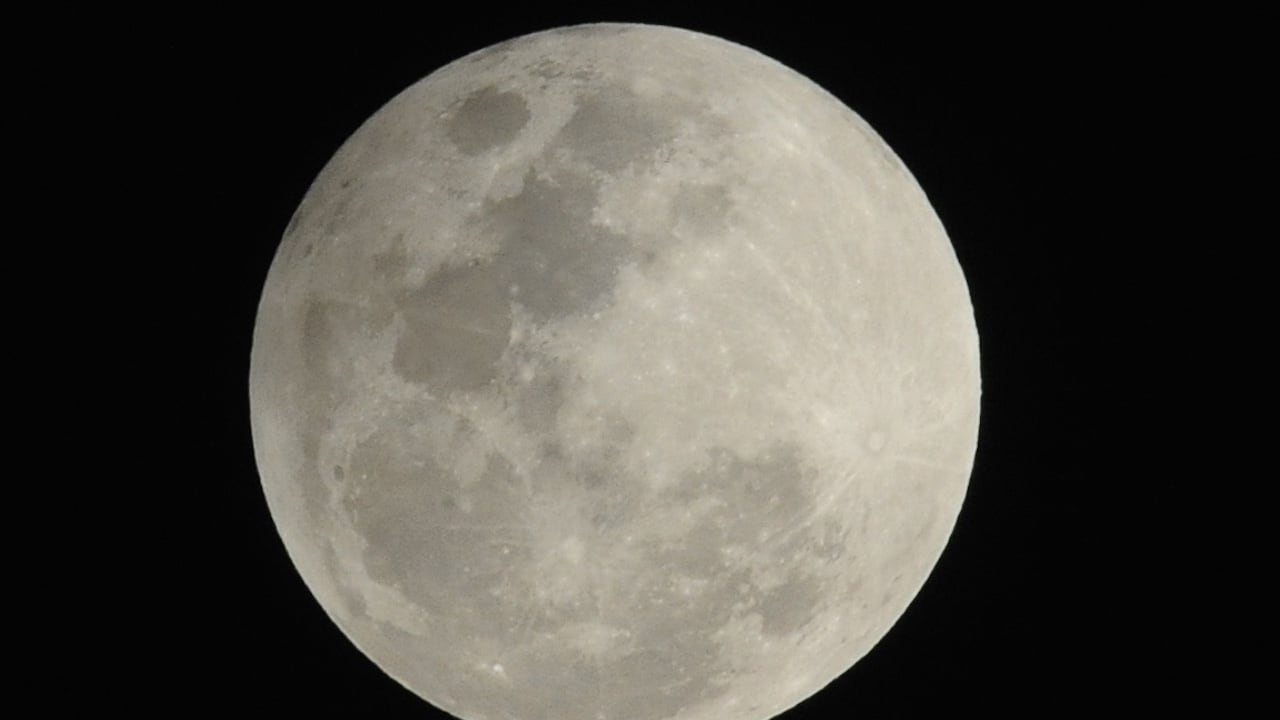 La Luna.