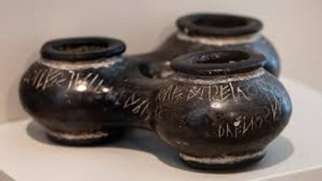 La antigua inscripción