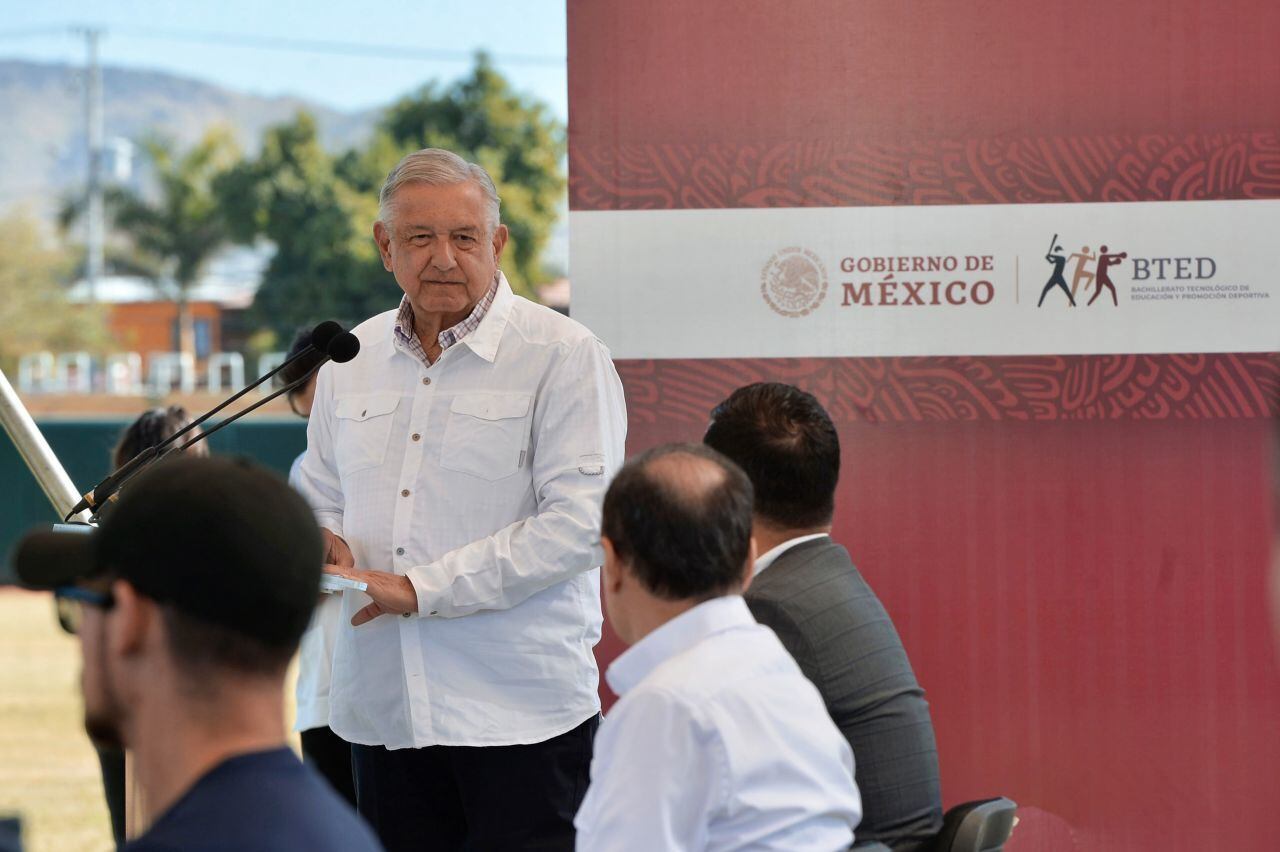 AMLO