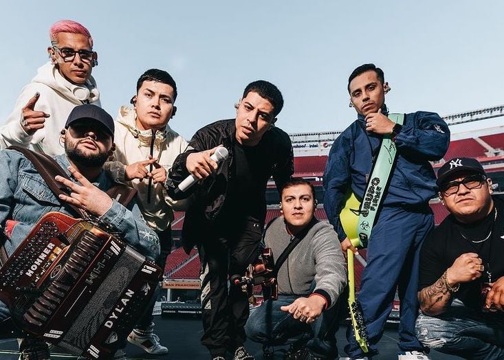 Grupo Firme