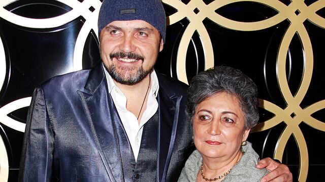 Reyli Barba y su madre María Arrocha