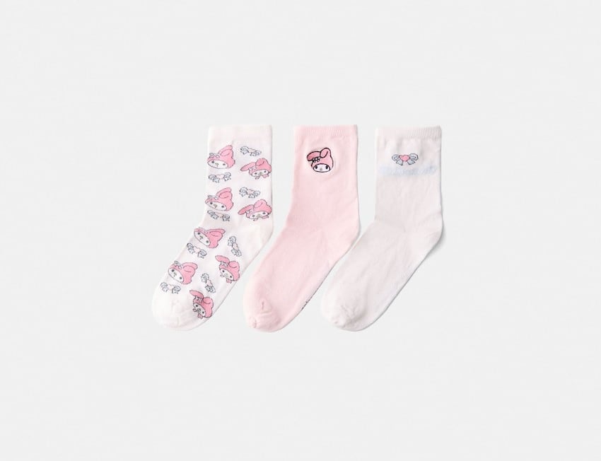 Colección de Hello Kitty y Sanrio en Bershka