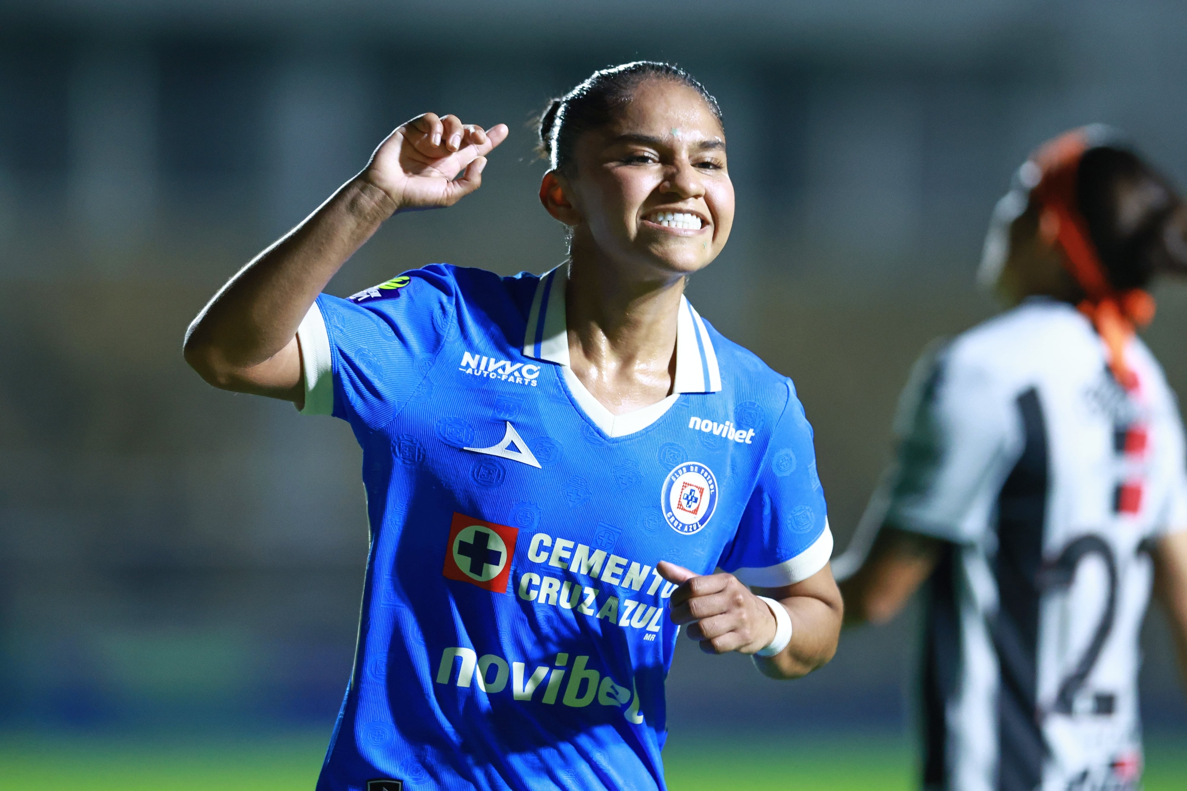 Cruz Azul llega tras una dolorosa derrota ante el América Femenil