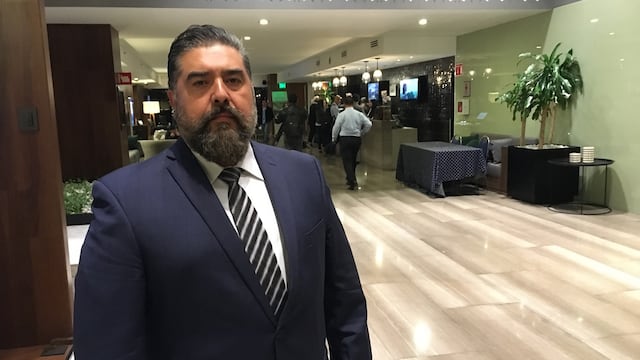 Javier Pérez Sagaón.