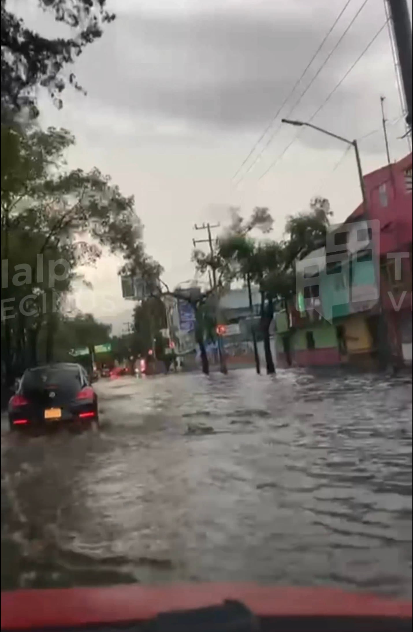 Sur de CDMX bajo el agua: lluvias dejan inundaciones en Tlalpan y Coyoacán