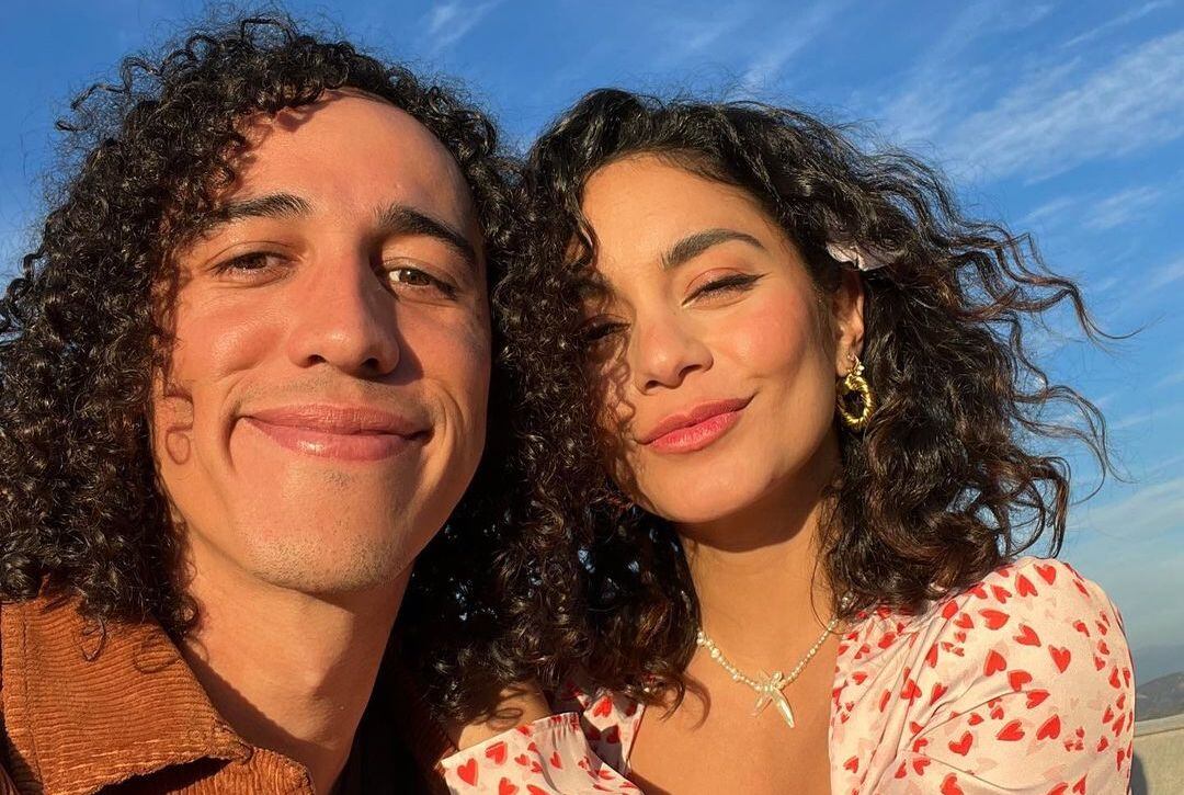 Vanessa Hudgens se habría comprometido con Cole Tucker