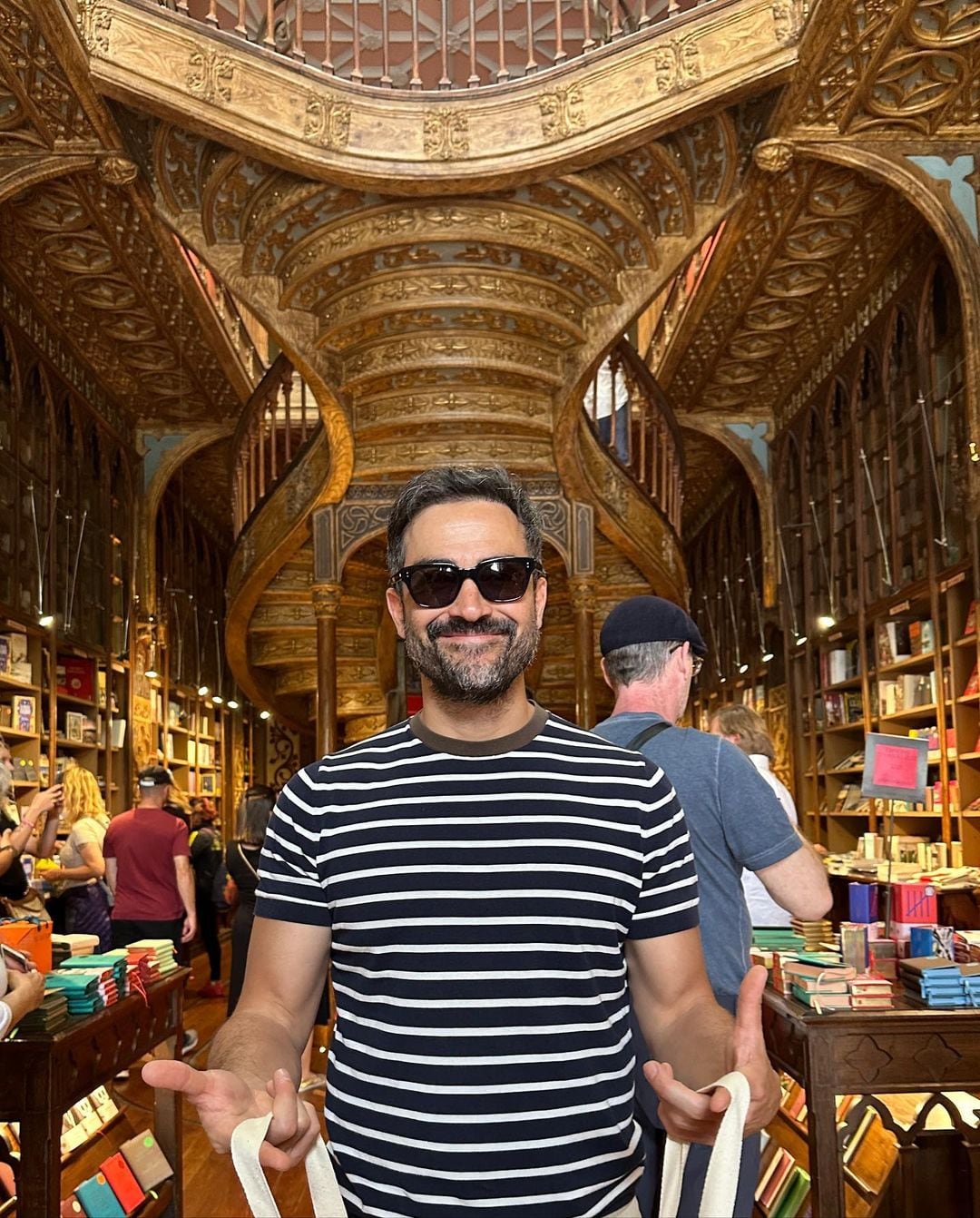 Ana de la Reguera y Alfonso Herrera de viaje