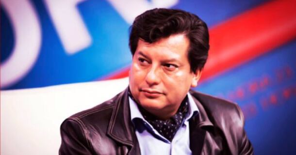 Max Mendoza, líder estudiantil que lleva 33 años sin graduarse