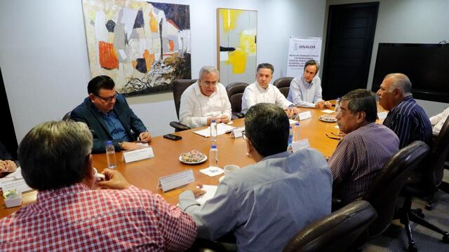 Rubén Rocha conforma comité para impulsar la vivienda en Sinaloa