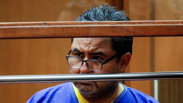 Naasón Joaquín García en prisión en California