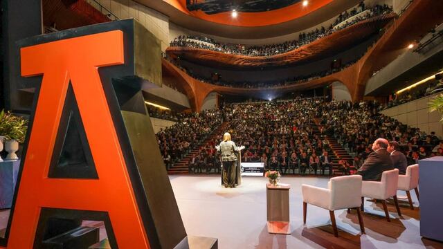 Xóchitl Gálvez en la Universidad Anáhuac