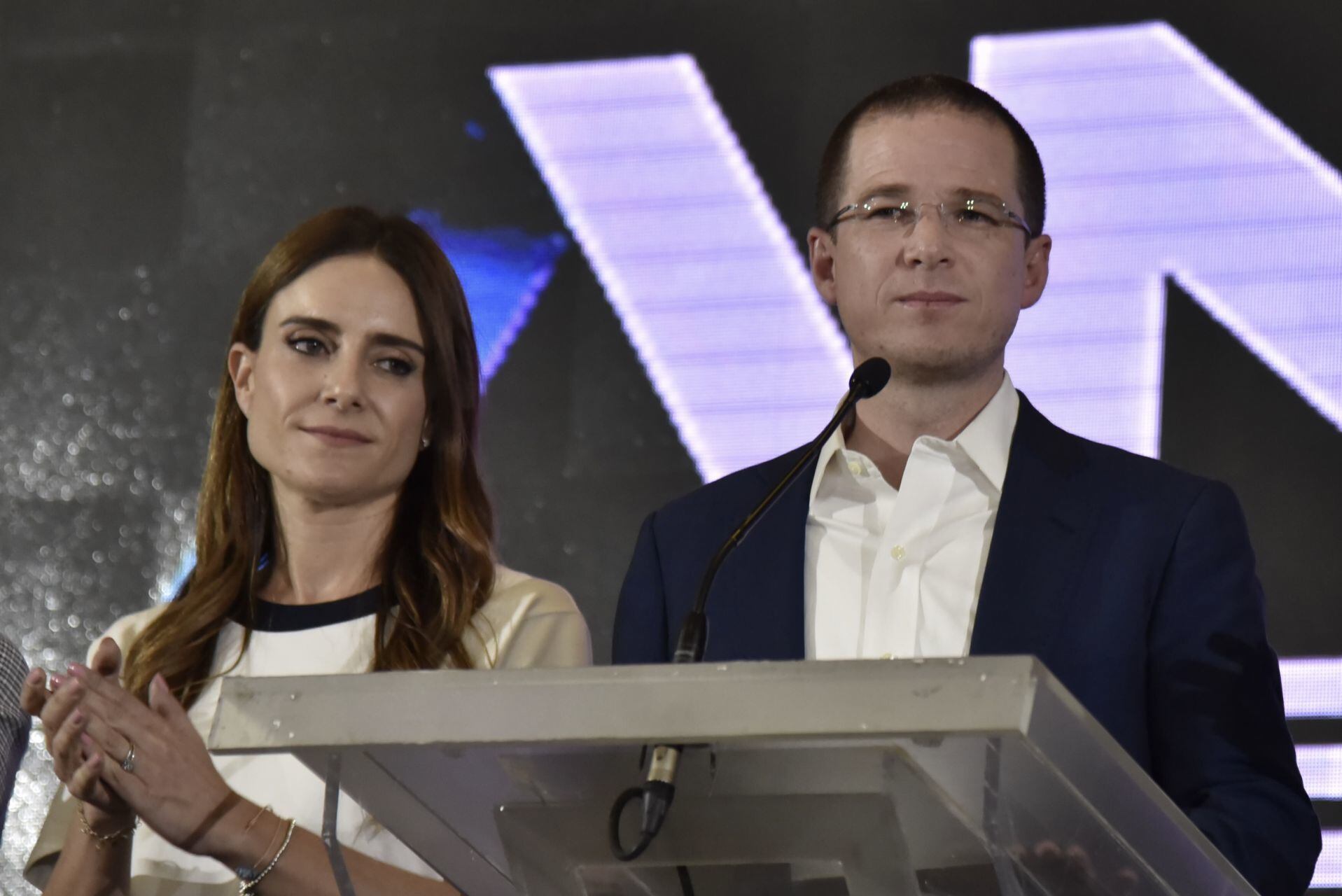 Ricardo Anaya y su esposa Carolina Martínez Franco