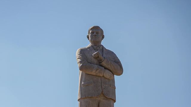 Estatua de AMLO