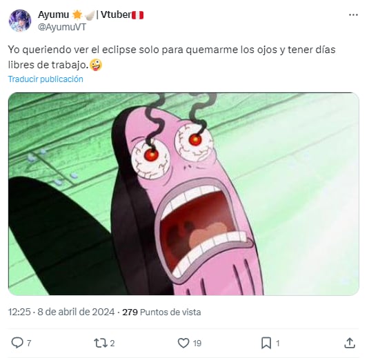 Memes de ojos rojos por el eclipse