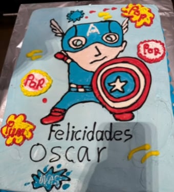 Confió en Chedraui para hacer un pastel y TikTok no sabe si reír o llorar