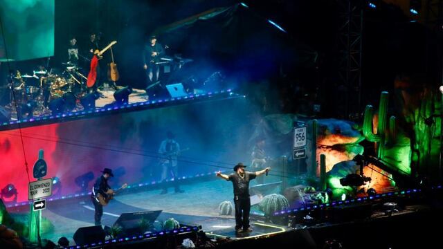 Grupo Frontera prende el Zócalo antes del Grito de Independencia de AMLO