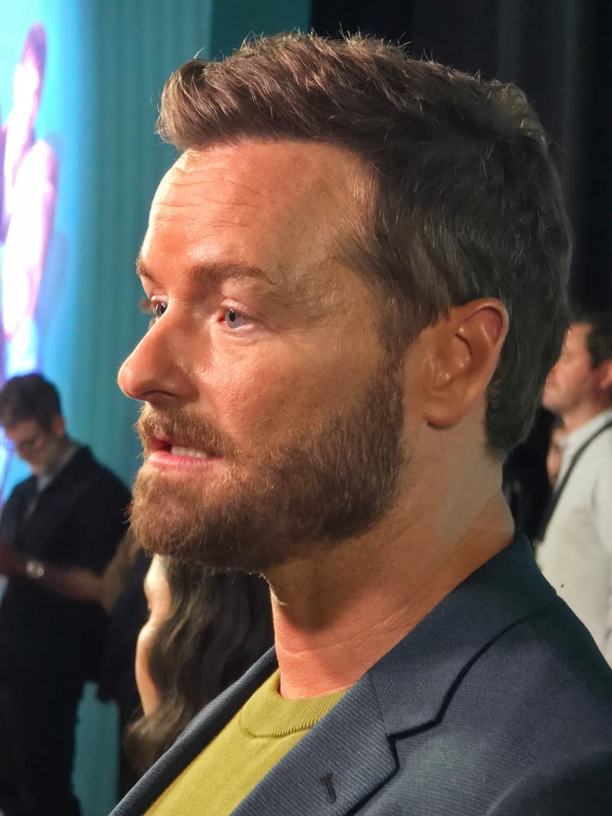 Christopher Masterson en el evento de Malcolm el de en Medio en CDMX