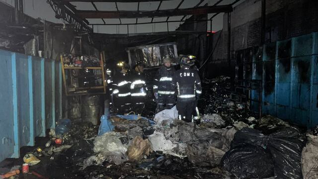 Incendio de bodega en Iztapalapa