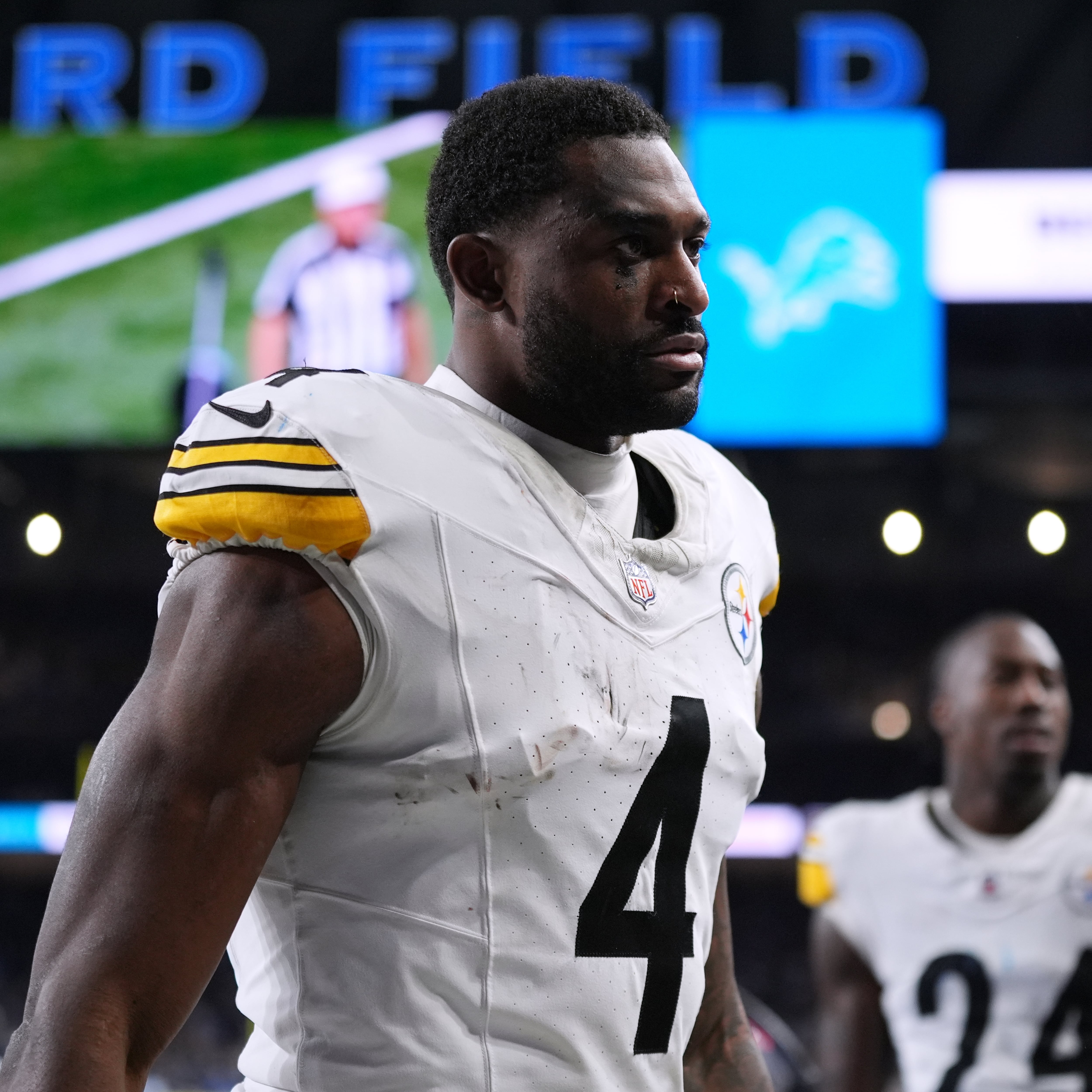 45 millones de dólares por pegarle a un fan: La terrible consecuencia para DK Metcalf