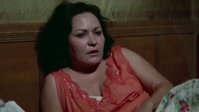 Carmen Salinas en la película El lugar sin limites