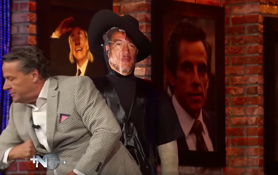 Alfredo Adame golpeado a "Carlos Trejo"