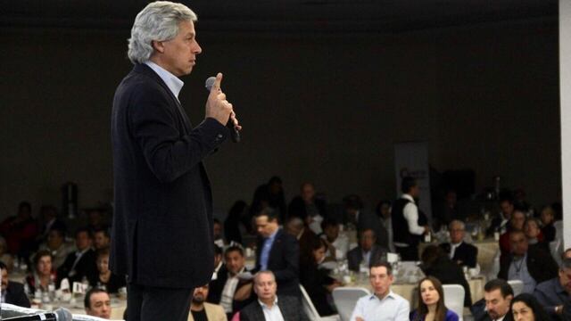 Claudio X. González