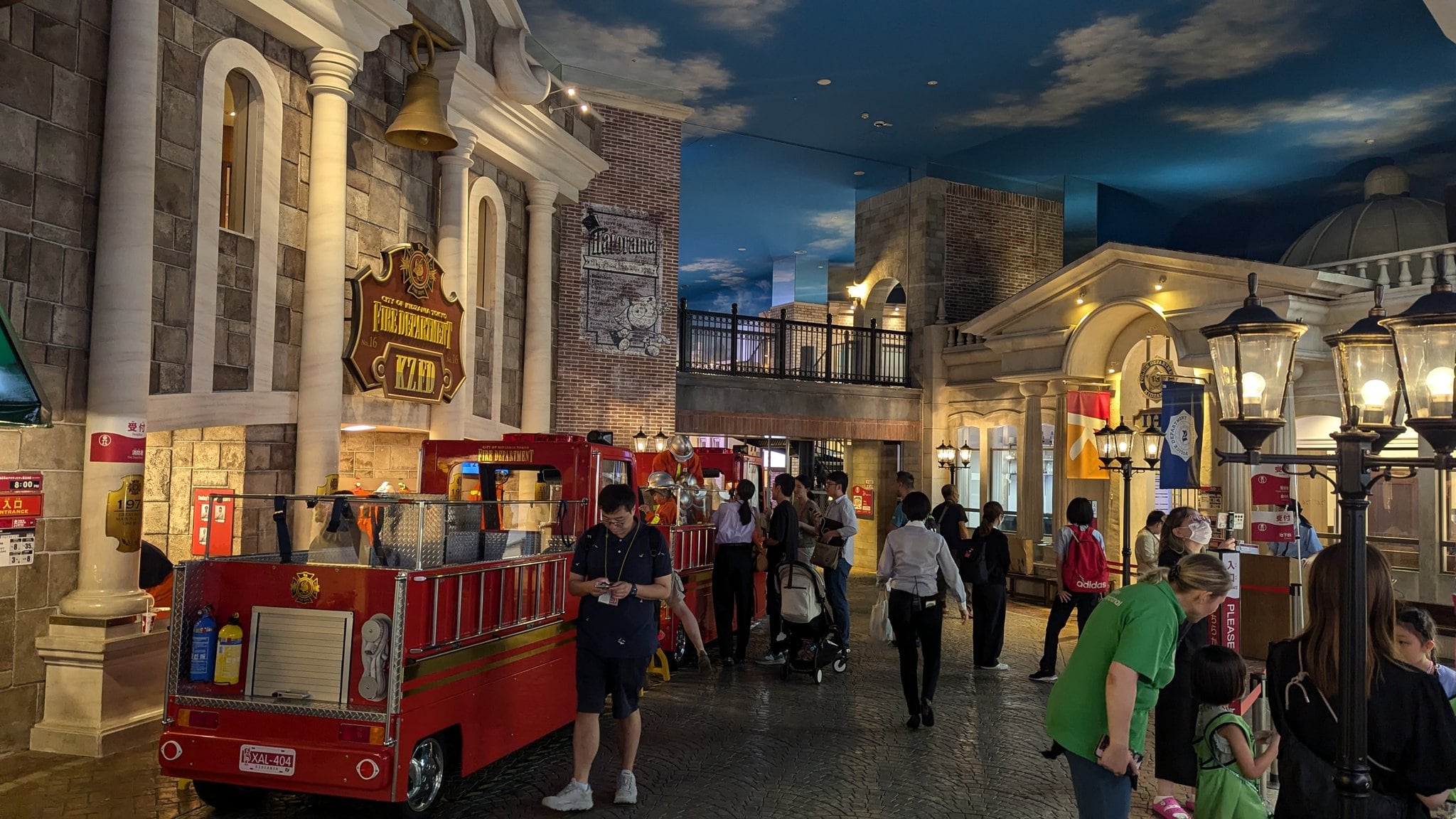 KidZania se vuelve viral por mexicanos indignados con quién confundió su país de origen