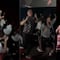 Juan Gabriel en Cinemex hizo sold out y puso a bailar a sus fans en el cine que fueron a ver Mis 40 en Bellas Artes
