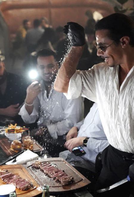 Restaurante de Salt Bae en CDMX