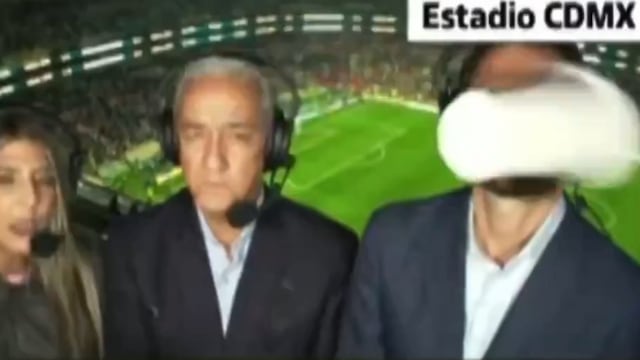 Periodistas de Teleamazonas son agredidos en el partido México vs Ecuador.