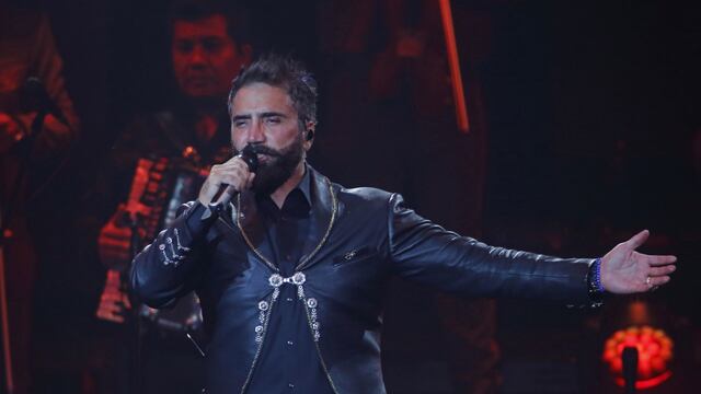 Alejandro Fernández, cantante.