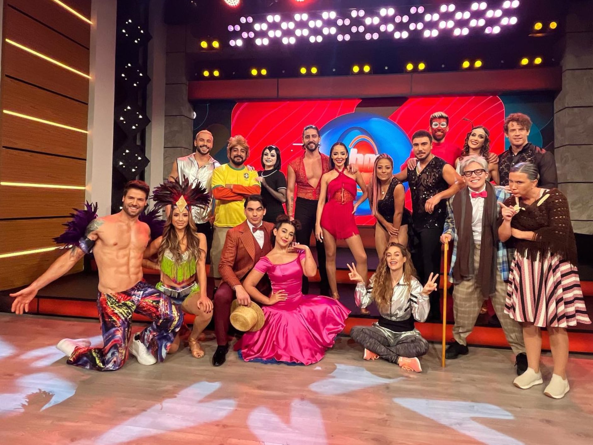 Las Estrellas bailan en Hoy: