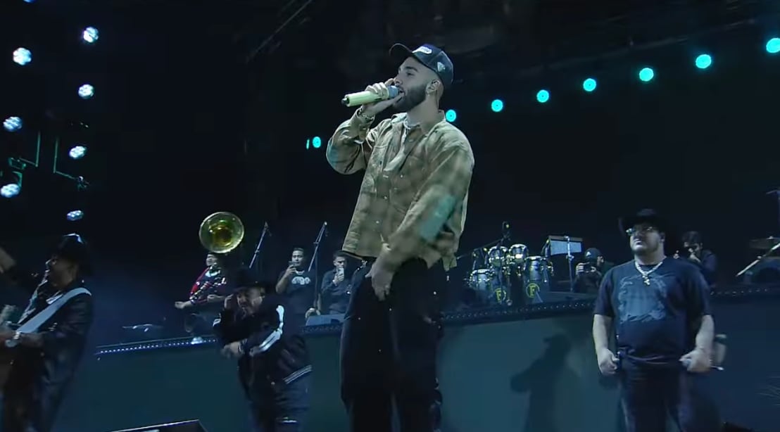 Manuel Turizo con Grupo Frontera en el Zócalo por el Grito de Independencia