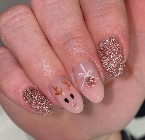 Uñas de Navidad en tendencia