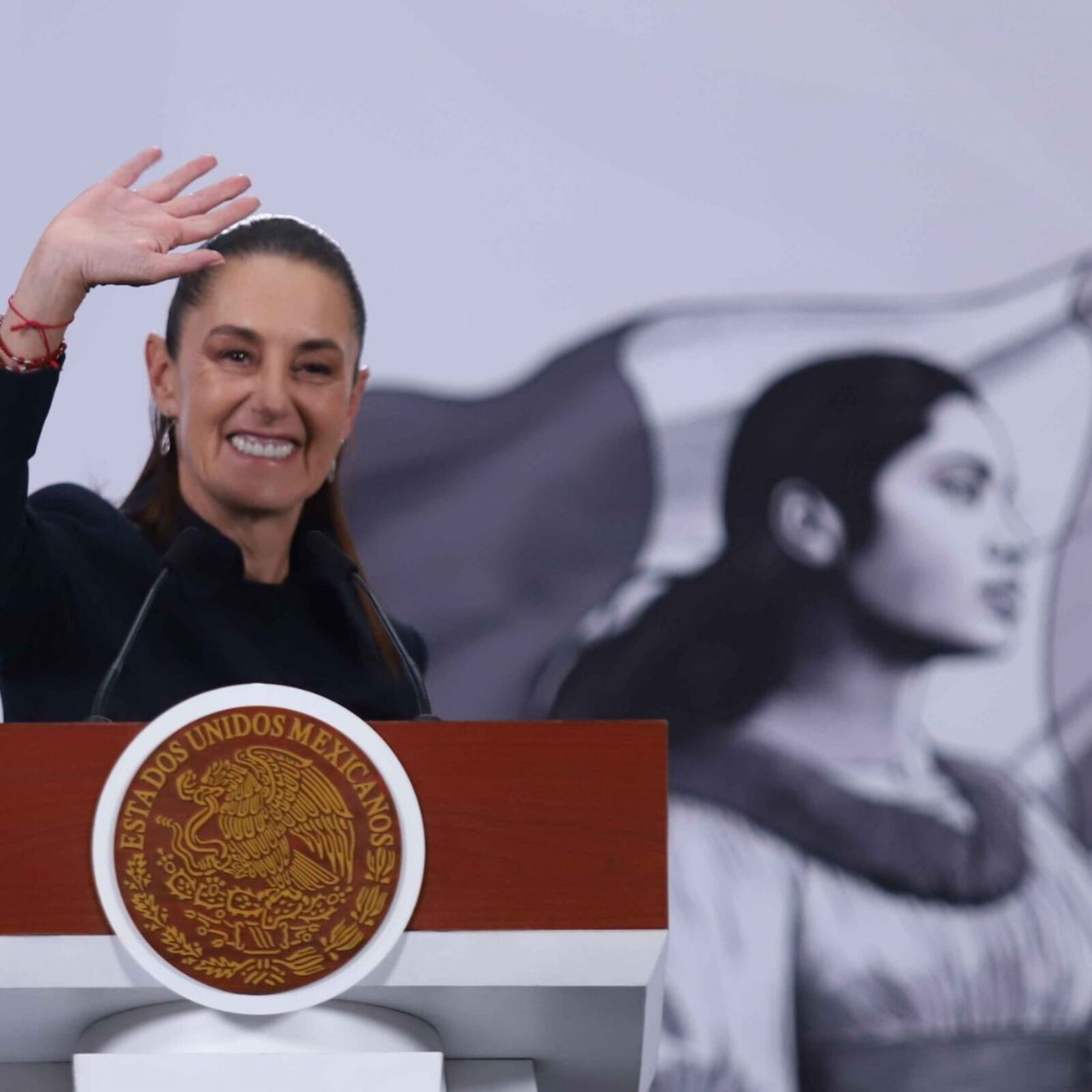 Abril y el 73 % de aprobación de Sheinbaum: MetricsMx