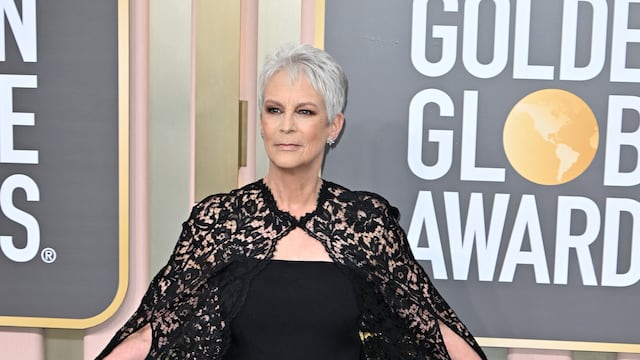 Jamie Lee Curtis en los Globos de Oro 2023