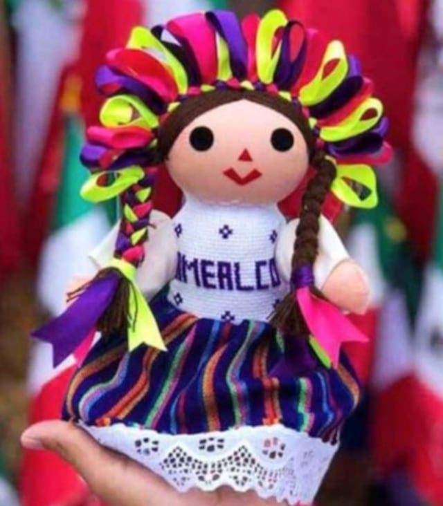 Muñeca Lele de papel crepé: Paso a paso del centro de mesa para las ...