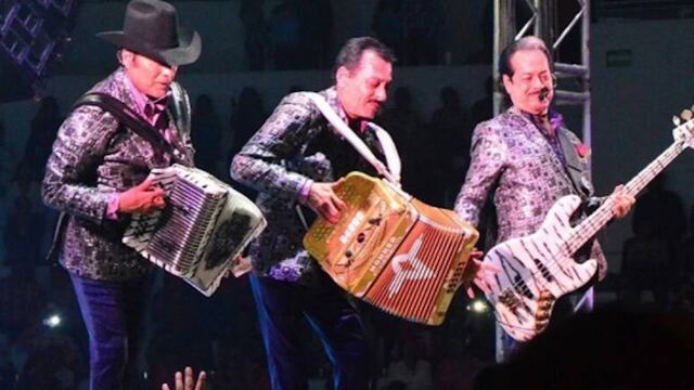 Integrante de los Tigres del Norte sufrió una caída