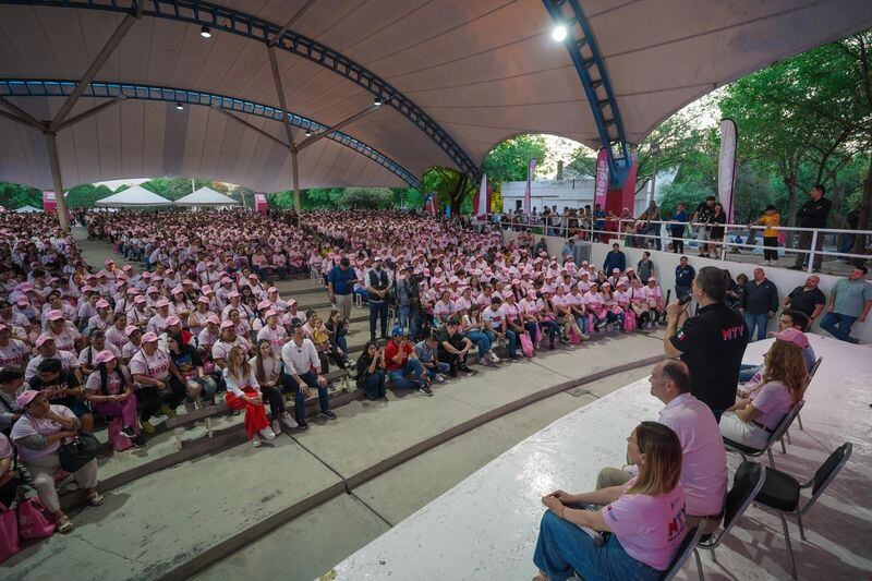 Tarjeta Regia supera las 20 mil beneficiarias en Monterrey